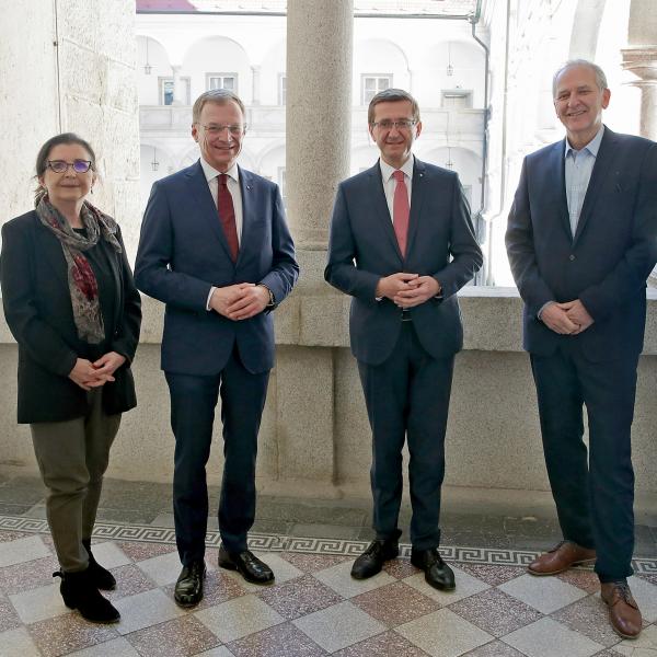 Oberösterreichischer Pakt für Arbeit und Qualifizierung 2022 erneut aufgestockt